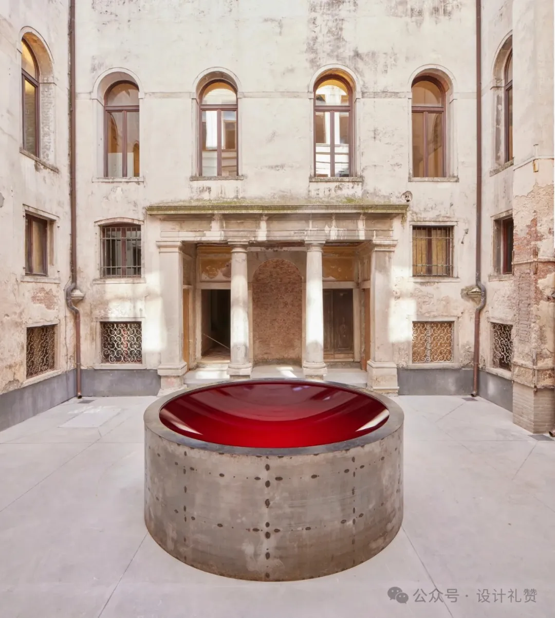http://public.shejidedao.com/63f94be3b12b468ebb8d1787d381ea5e.png