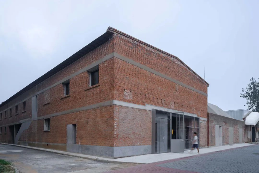 http://public.shejidedao.com/7308991e26794a138bfe0f4db377cce4.png