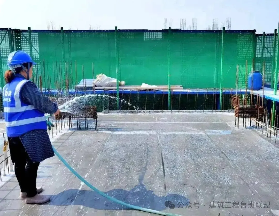 新闻配图