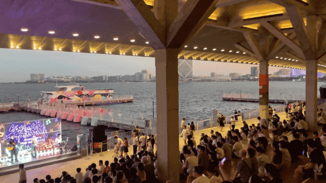 上海临港滴水湖一号码头竟用地景化设计变出滨水活力场 - 图片 44