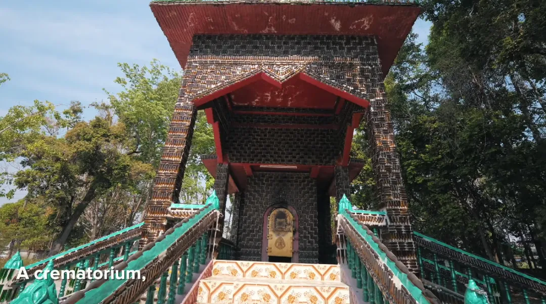 泰国僧侣用150万酒瓶建世界最大“百万瓶寺”成环保典范 - 图片 21