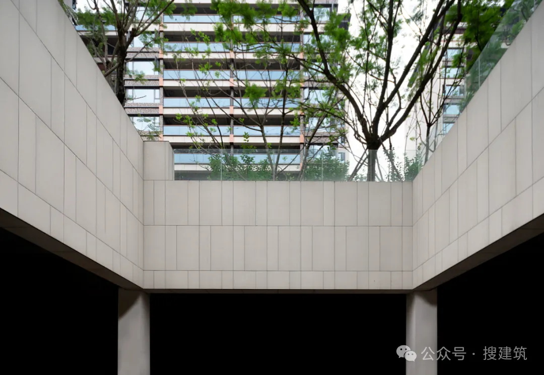 高端豪宅地库“全新升级”做法，变“会呼吸”景观车库 - 图片 9