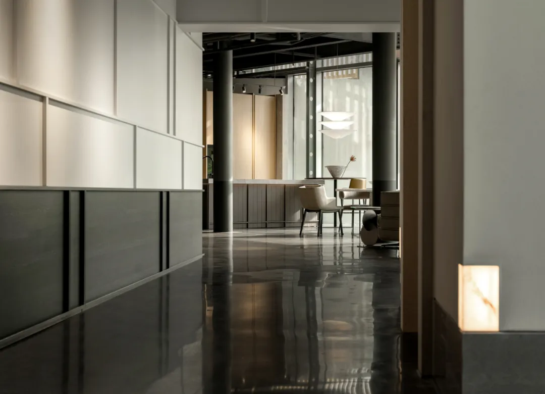 唐忠汉常州700㎡家具展：现代建筑撞江南园林 - 图片 8