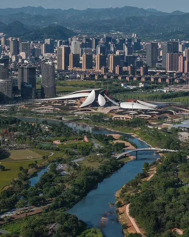 新闻配图 4
