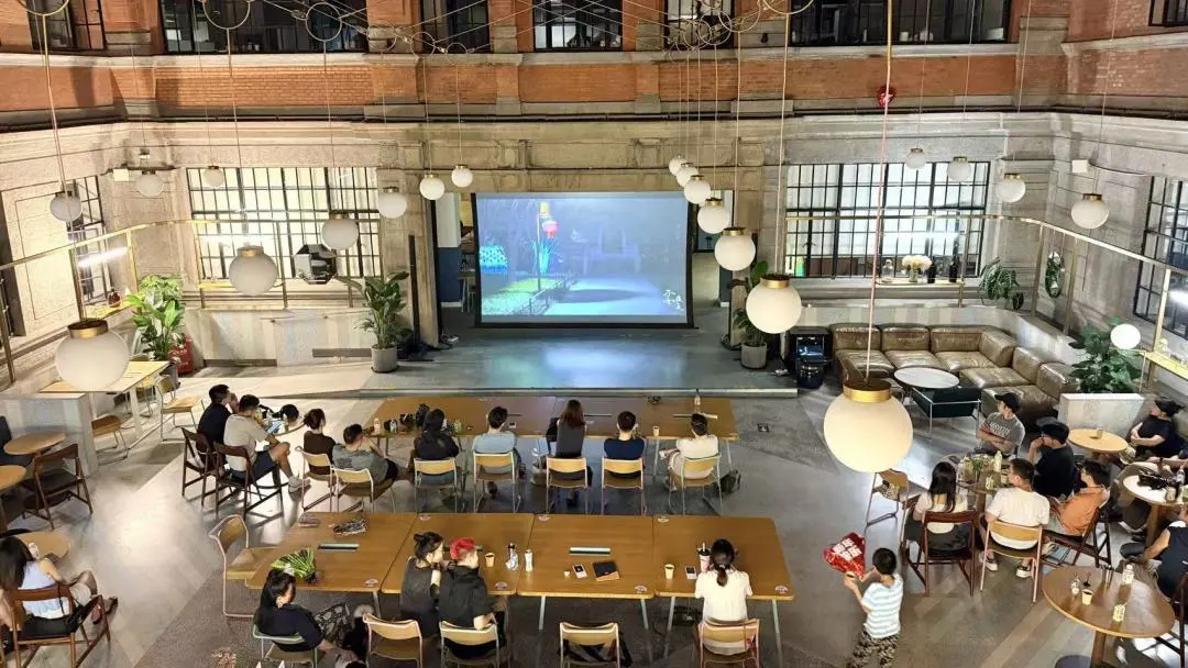 建筑师谢凌霄《不如夜更》直播教室内设计师拍夜景 - 图片 9