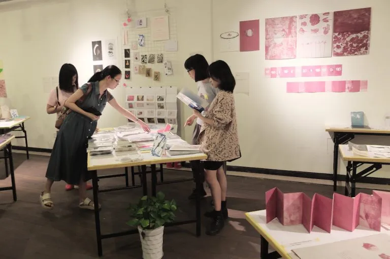 从折叠桌到策展网，abC十年书展教室内设计啥？ - 图片 5