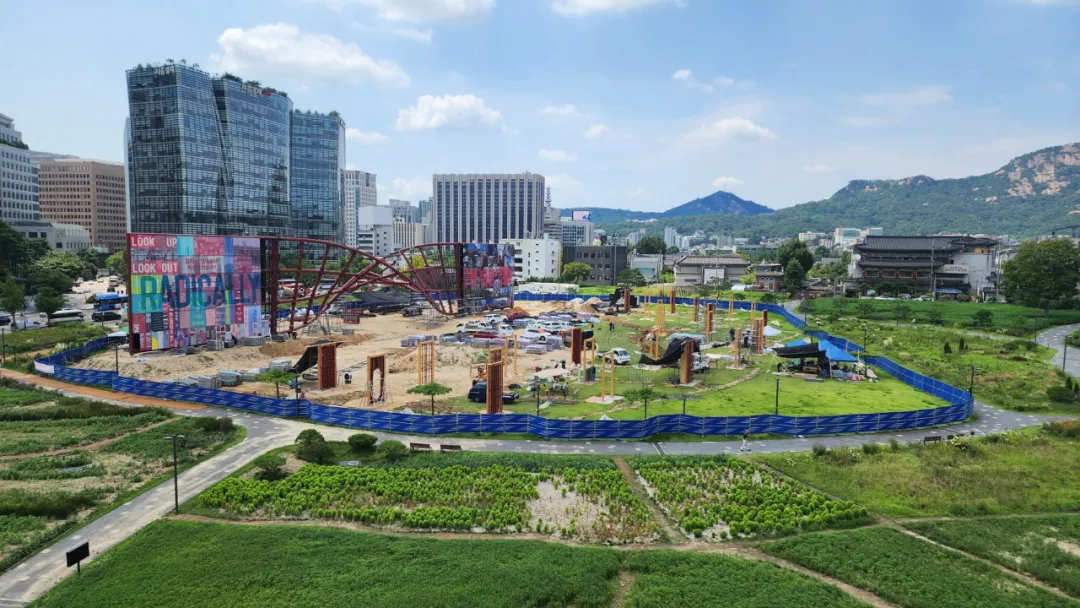 Heatherwick首尔双年展“人文之墙”施工照公布，聚焦人性化设计 - 图片 5