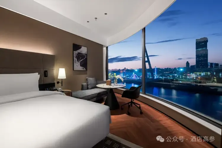 大连星海广场后起海景酒店靠设计赚中高端市场高溢价 - 图片 5