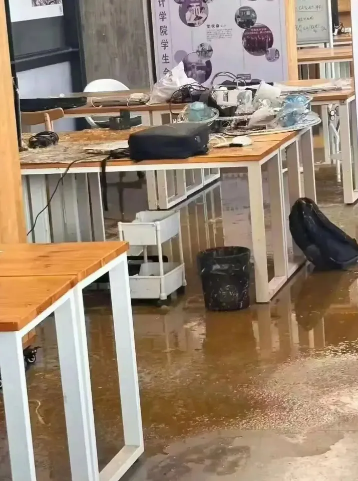 缩略图 1