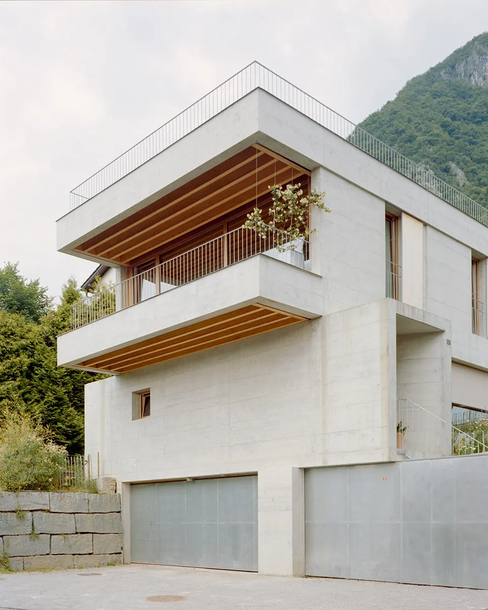 卢加诺历史村落梯田住宅：简洁设计平衡当代与历史 - 图片 5