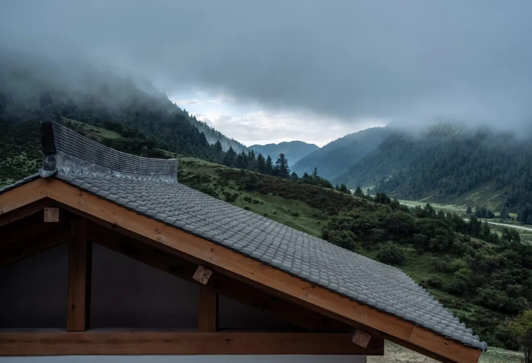 藏地废弃老油坊重建“洗心院”静修所设计案例 - 图片 6