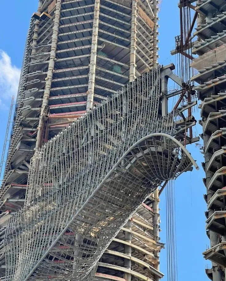 扎哈设计深圳湾超级总部C塔钢结构收尾 智能建造细节亮眼 - 图片 5