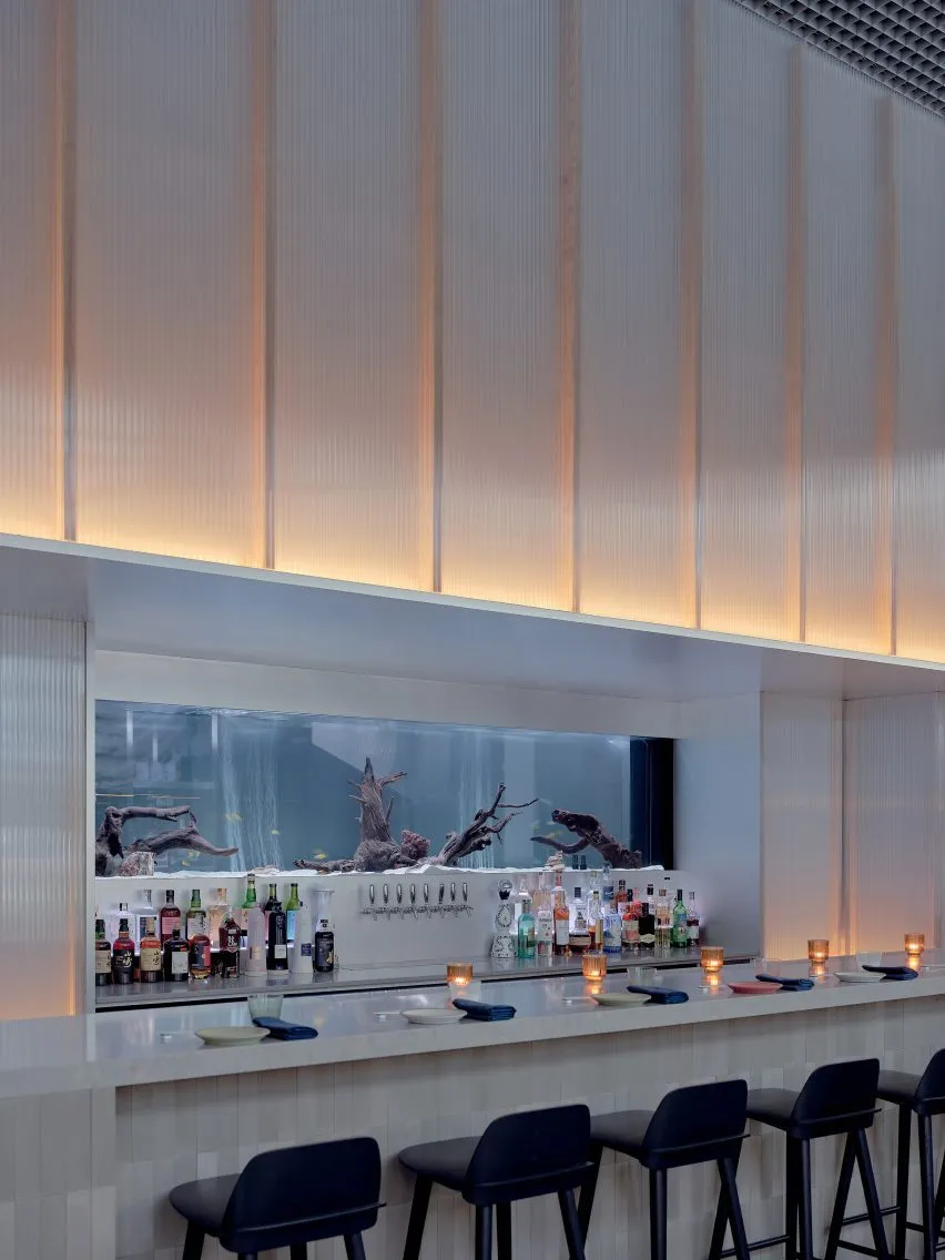 纽约Plan Plan设计您好中餐厅,光影材质互动造社区友好空间 - 图片 7