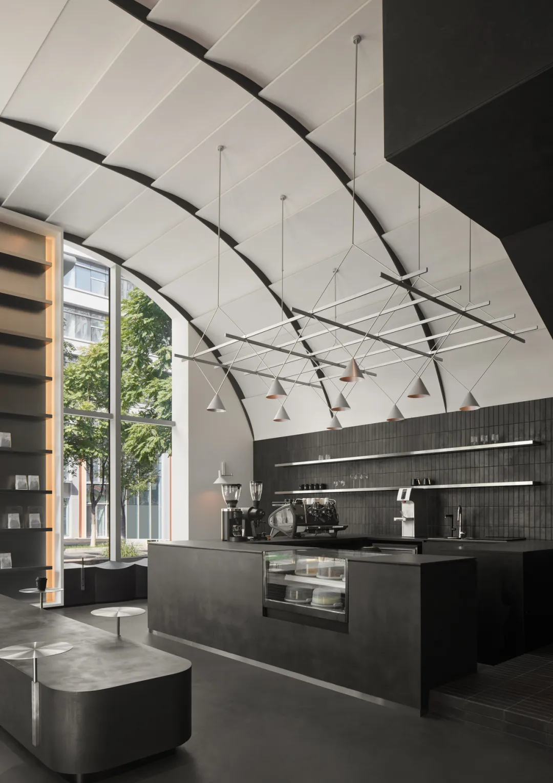 萧光青“仰山喜马拉雅”咖啡馆用黑白工业风破咖啡审美固化 - 图片 8