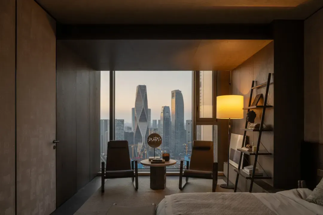 杭州钱塘江边“归屿”大平层：把人文江景搬进静谧家 - 图片 6