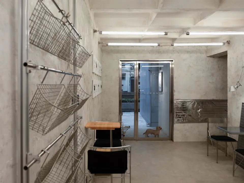 重庆Sleeping Dogs咖啡店用“钢铁记忆”改造钢铁家属院老建筑做咖啡 - 图片 6