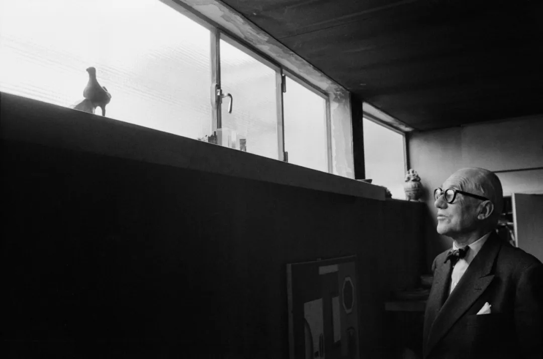 玛格南公开柯布西耶巴黎寓所照 揭秘现代设计空间逻辑 - 图片 8