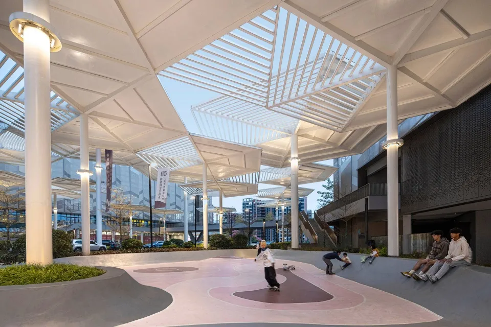 华南农业大学综合体育馆获得2025年度德国标志性建筑奖WINNER大奖。 - 图片 5