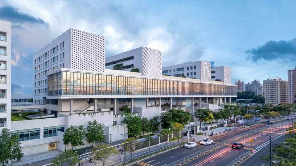 深圳宝安中学二实验高容积率下造“向上生长”立体校园 - 图片 5