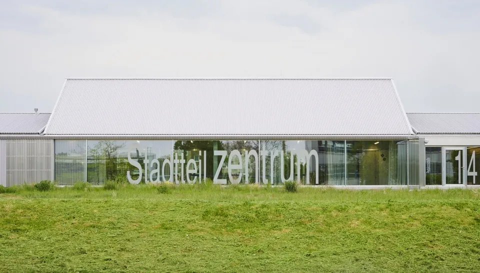 不用高科技？欧洲这所学校社区中心设计靠“低技术”火了 - 图片 6