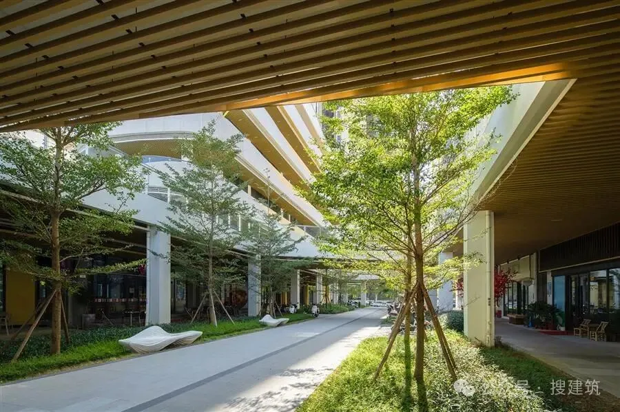 金湾邻里汇低成本改造：公园+平台串起孤立建筑成社区客厅 - 图片 7