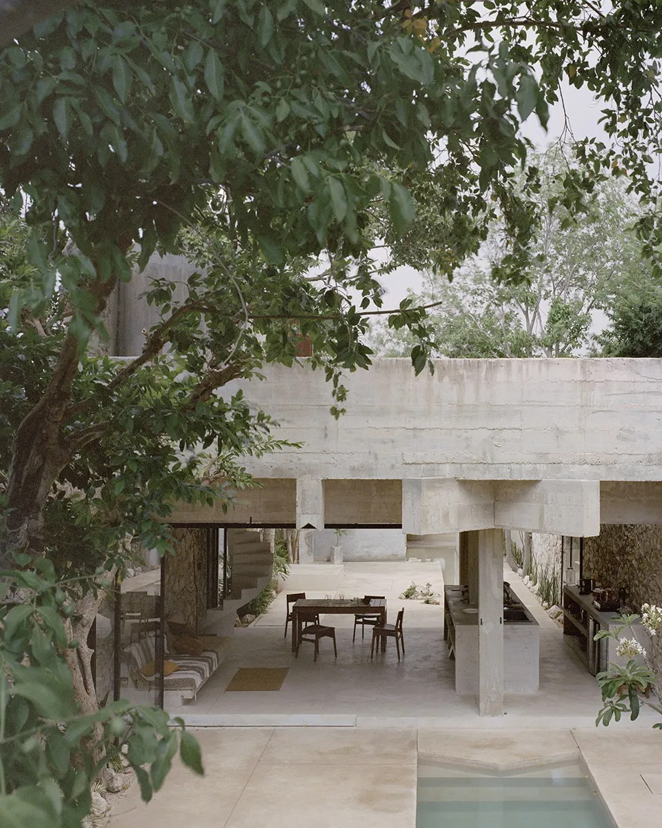 墨西哥椰林之家靠狭长基地+时间材料造室外内在感 - 图片 6