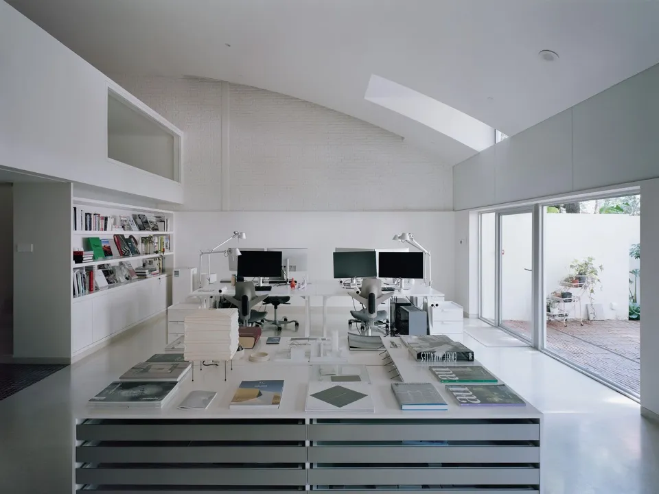 旧厂新光，在光影中焕发新生 - Loft工作室改造 / ARC Z - 图片 5