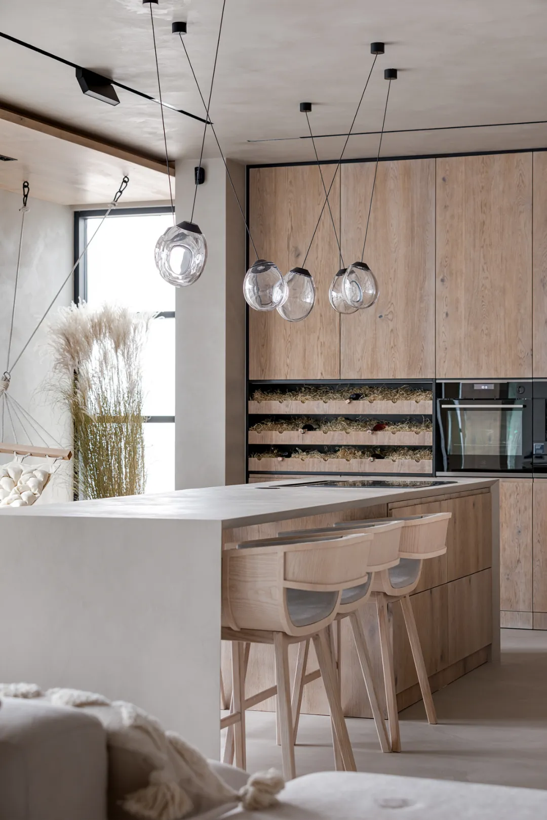 室内设计师速看！靠谱自媒体+乌克兰极简复式案例解读 - 图片 8