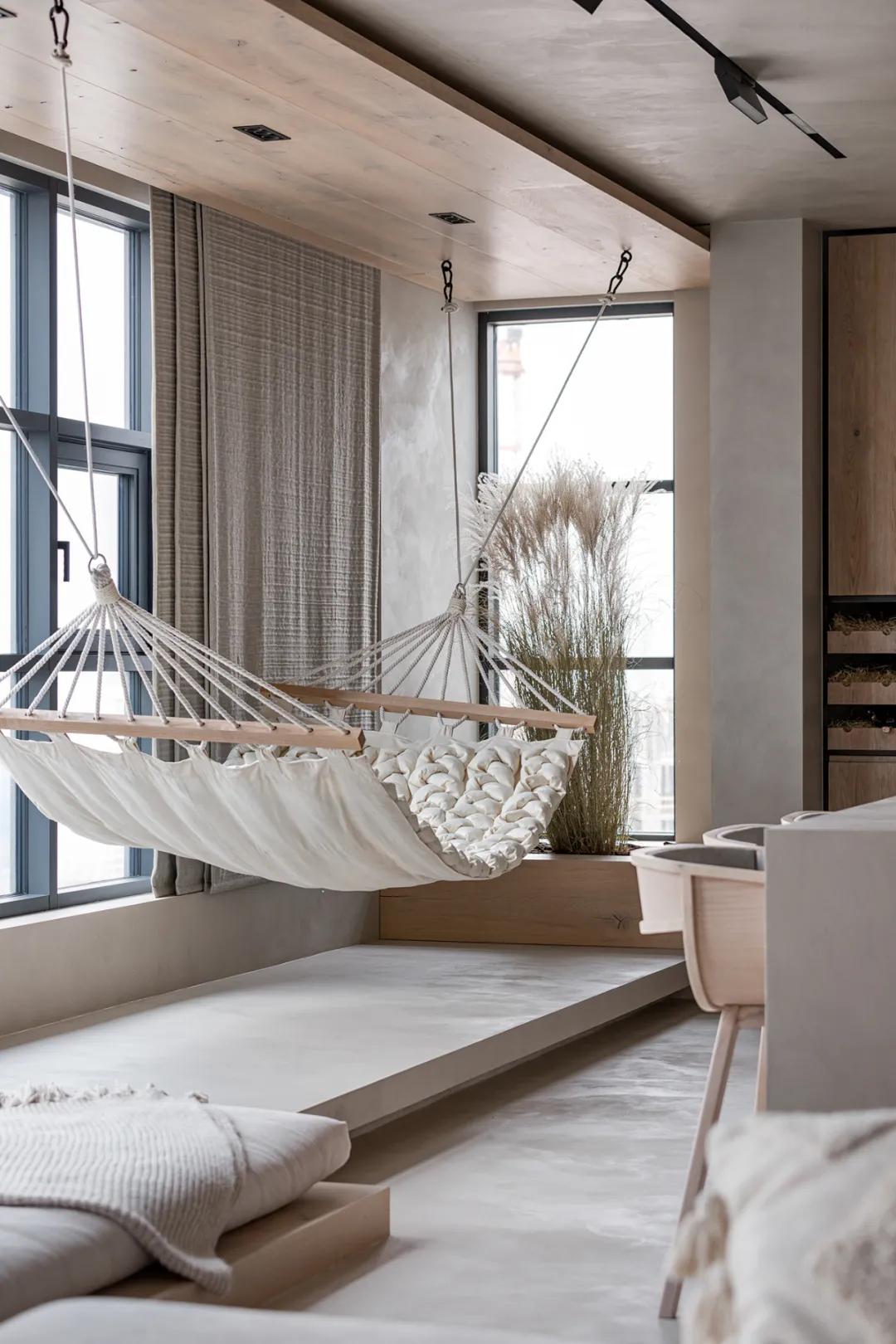 室内设计师速看！靠谱自媒体+乌克兰极简复式案例解读 - 图片 9