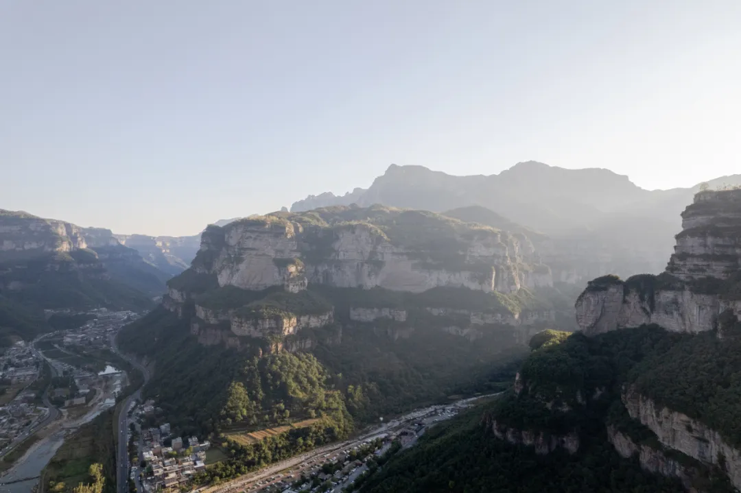 林州郭家庄民宿：太行村“外闭内开”的隐逸院设计 - 图片 5