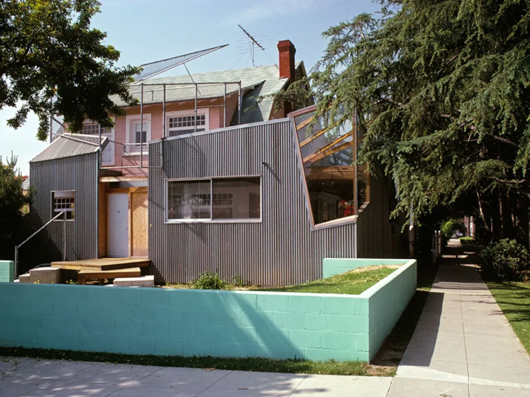 弗兰克·盖里逝世!解构主义大师理念启发室内设计 - 图片 6