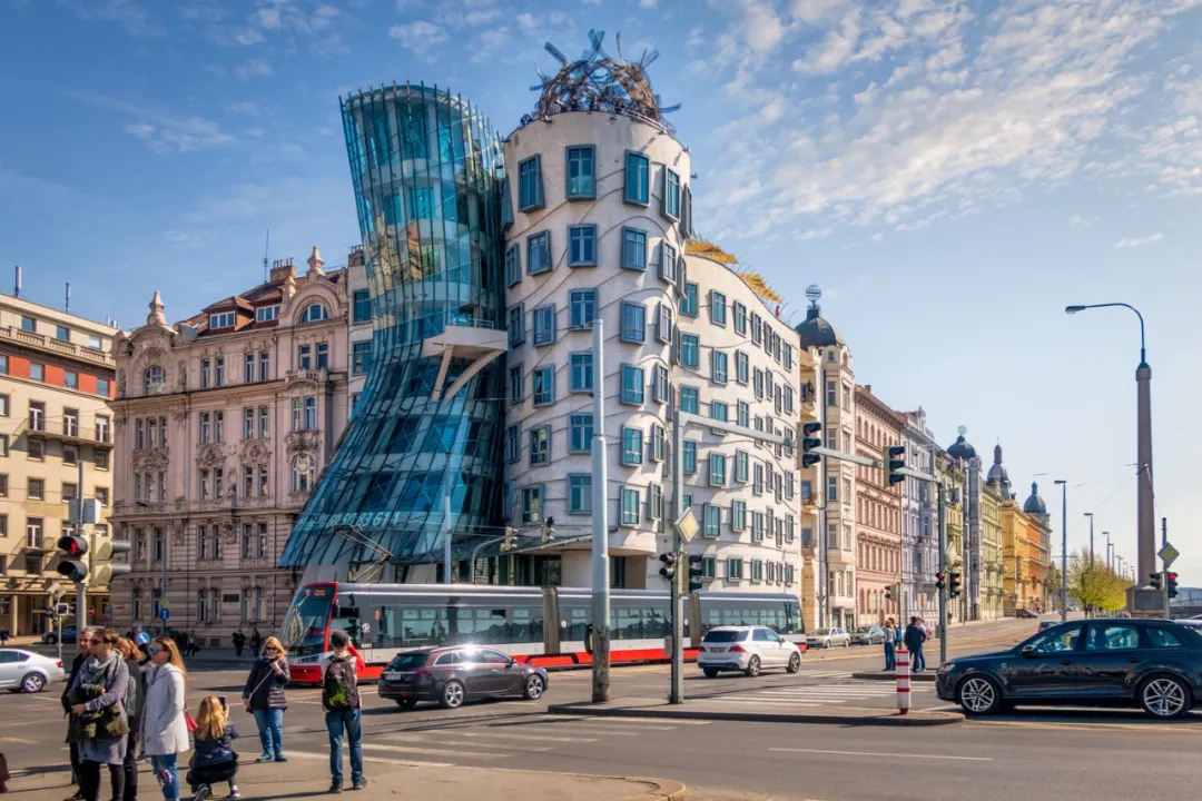 96岁建筑大师弗兰克·盖里去世，理念启发室内设计 - 图片 5