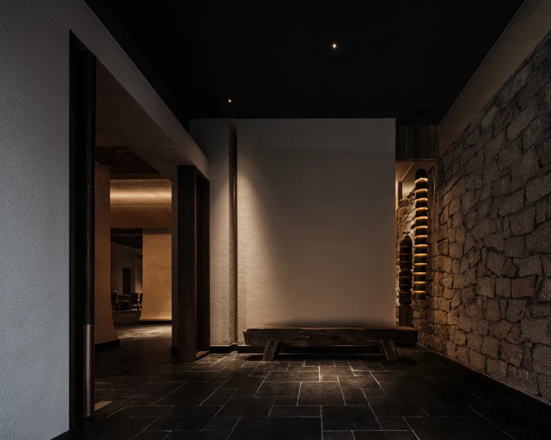 317川藏线藏文化温泉酒店设计：神圣与日常的平衡 - 图片 6