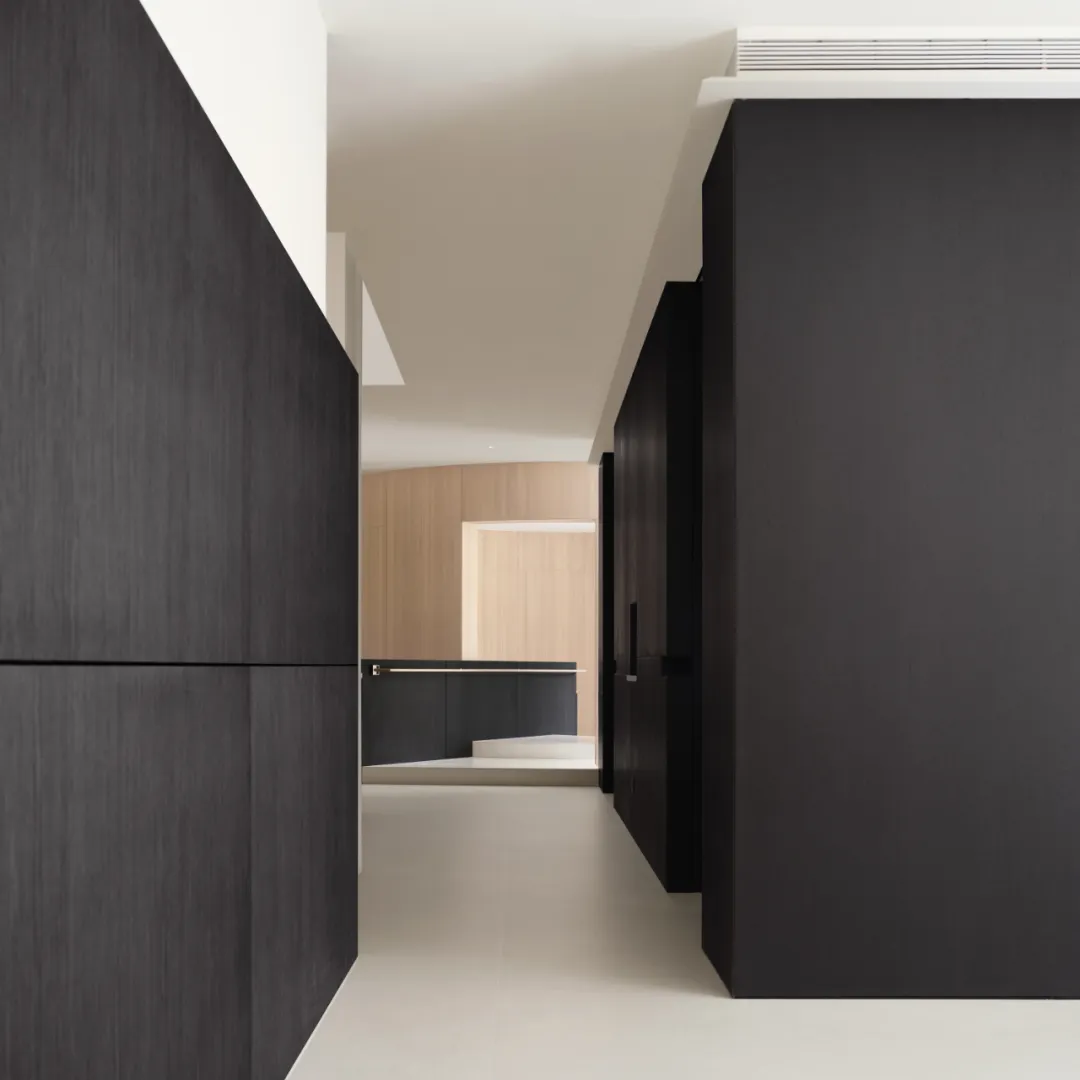 温州临街木作展厅设计：颠覆传统以材料本质重构空间 - 图片 9