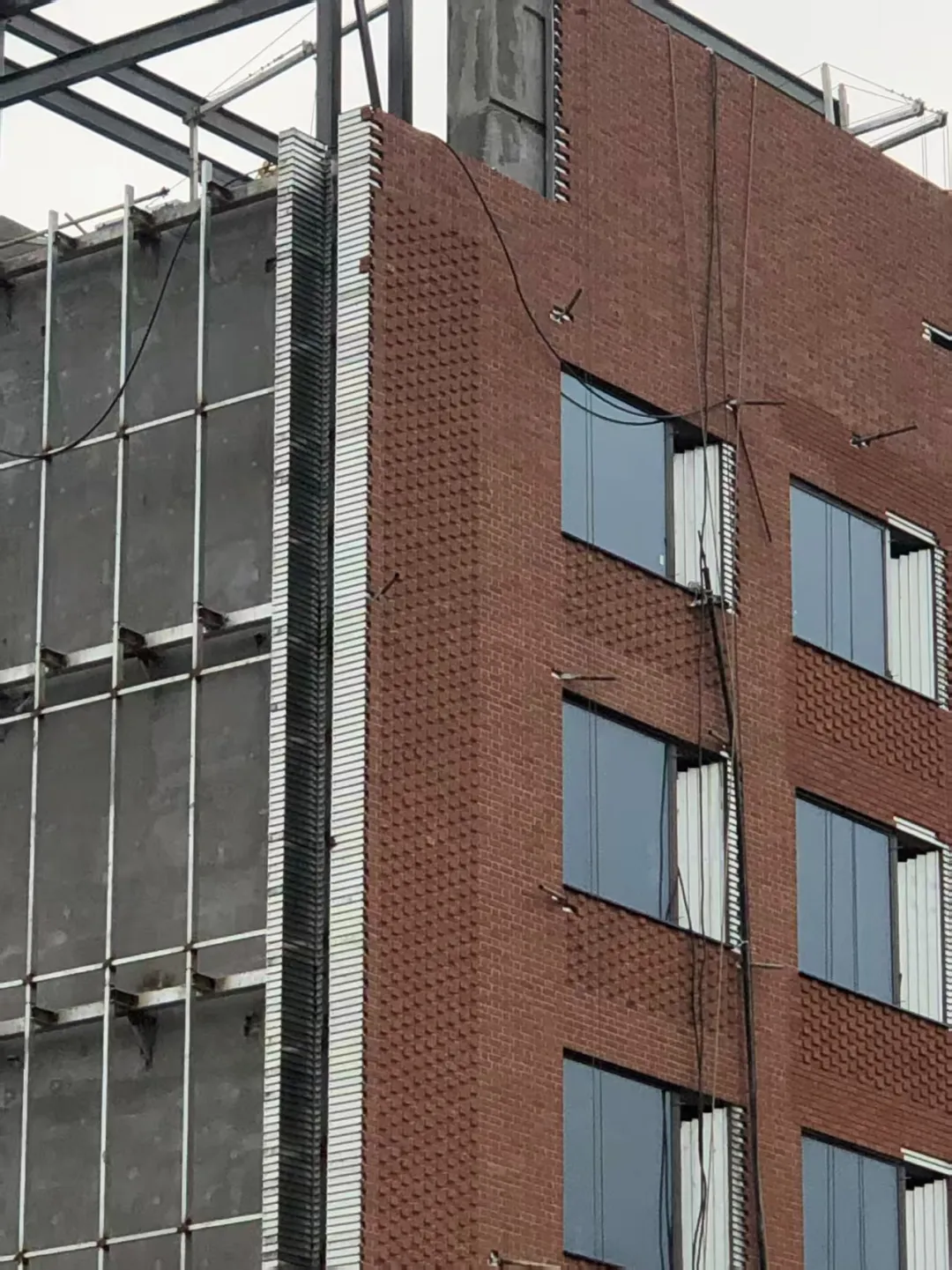 盛放建材邀设计师用陶砖嵌固技术做装置赢奖金 - 图片 6