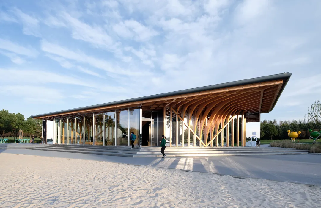 固城湖金沙滩驿站：9*27m空间靠几何镜面融自然 - 图片 5