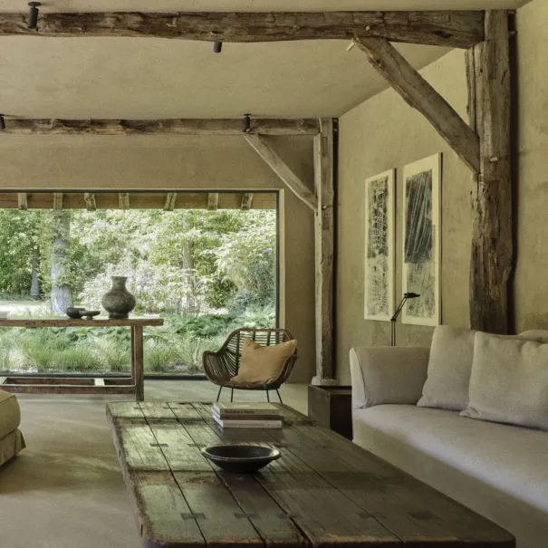 Axel父子空间设计传承：史诗城堡到当代侘寂住宅 - 图片 7