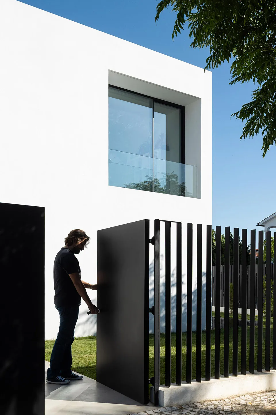 NMDARQ Casa DR住宅用简洁设计平衡异质环境与功能景观 - 图片 6