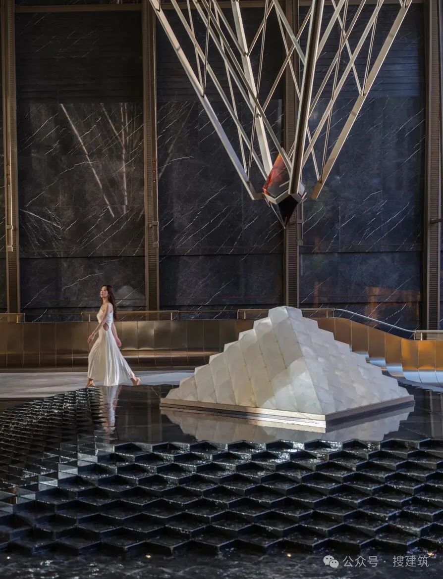 哈尔滨汇龙·云锦壹号院景观设计：卢浮宫撞冰城基因 - 图片 6