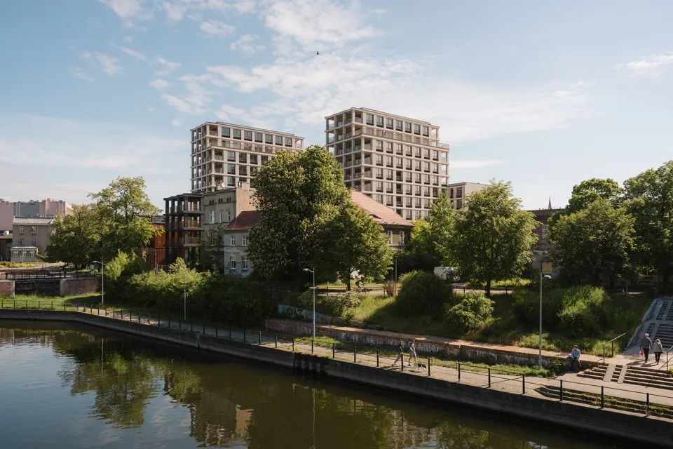 波兰比得哥什新港一期工业遗产变身后工业宜居街区设计案例 - 图片 1